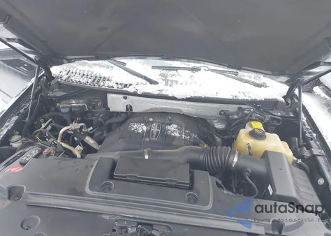 2017 Lincoln Navigator Select z USA, uszkodzony, nr VIN 5LMJJ2JT7HEL06447